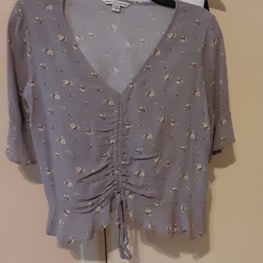 American eagle crop top